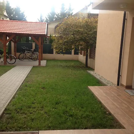 Zen Sunshine Apartment Zamárdi